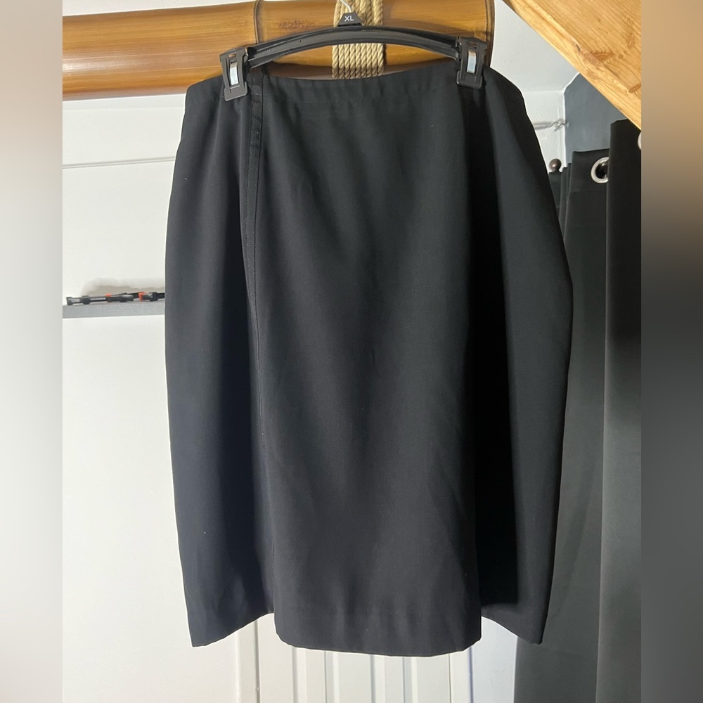 Worthington Pencil skirt